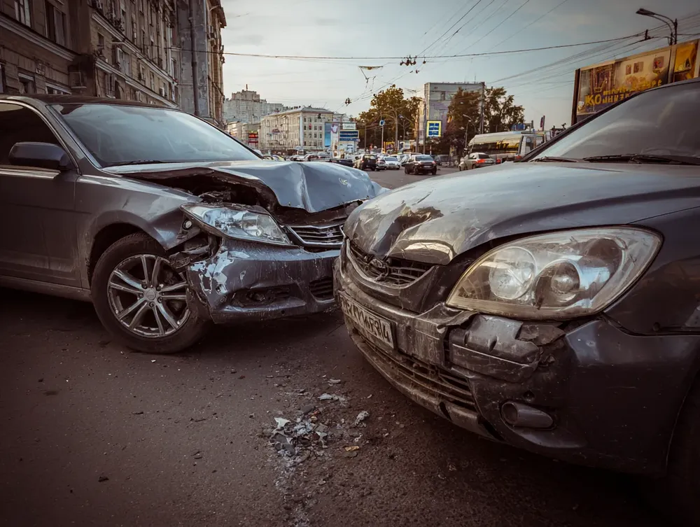 ДТП с ущербом имуществу: как добиться справедливой компенсации от страховой компании